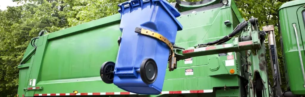 Side-Load-Garbage-Truck